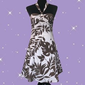 Women’s Y2K IZ Byer White and Brown Summer Halter Dress
